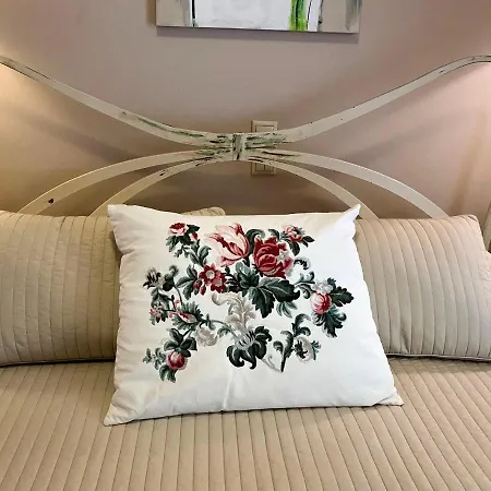 Kaloudis & Апартаменты *