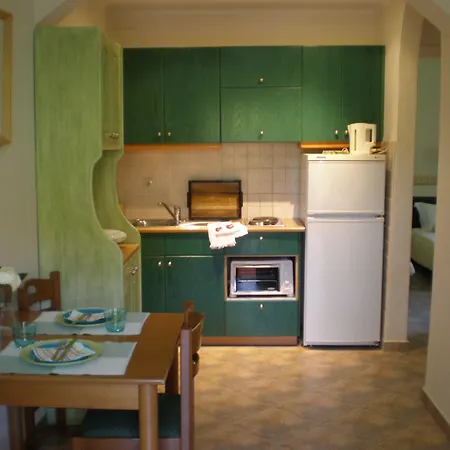 Kaloudis & Apartman *