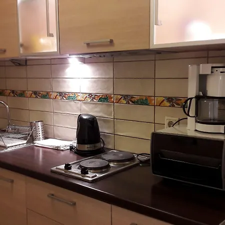 Kaloudis & Апартаменты Дассия