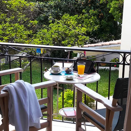 Апартаменты Kaloudis & *