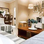 Apartament Kaloudis & *