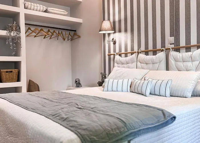 Apartamento Kaloudis & *