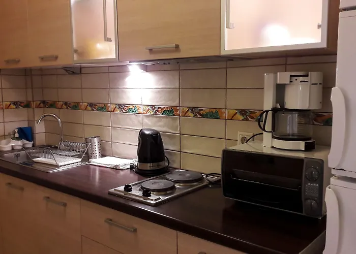 Kaloudis & Apartamento Dassia (Corfu)