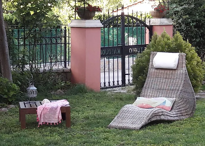 Kaloudis & Apartamento Dassia (Corfu)